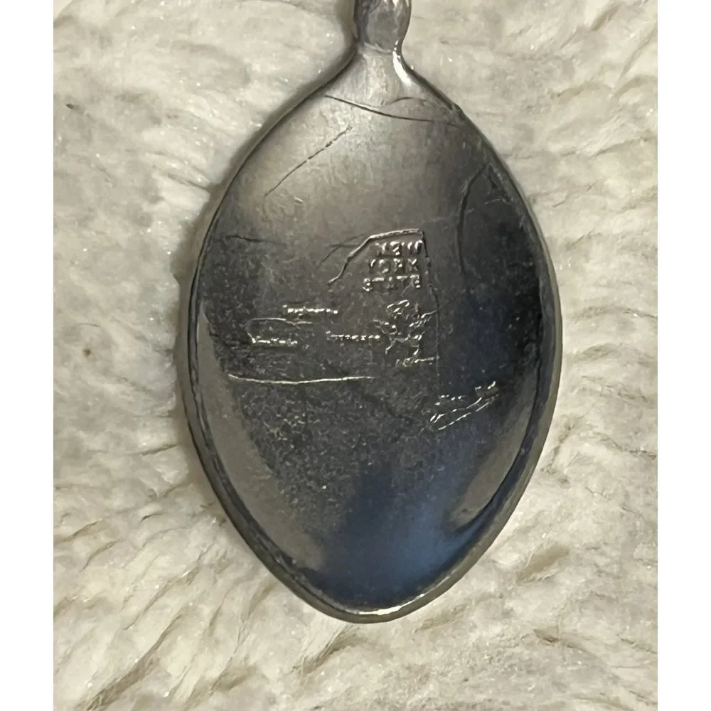 Vintage  Fatima Shrine Souvenir Spoon US Collectible Youngstown‎ New York NY